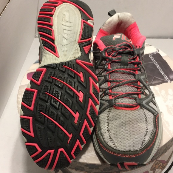 Gently Used FILA Fuschia/Gray Women Sneakers - Picture 6 of 8